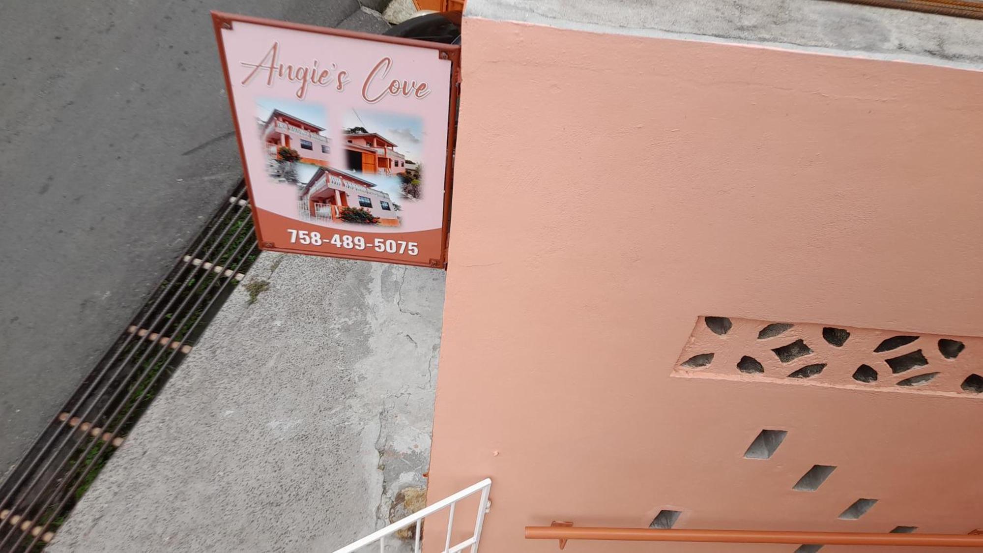 Angie'S Cove, Modern Get-Away Overlooking 캐스트리스 외부 사진
